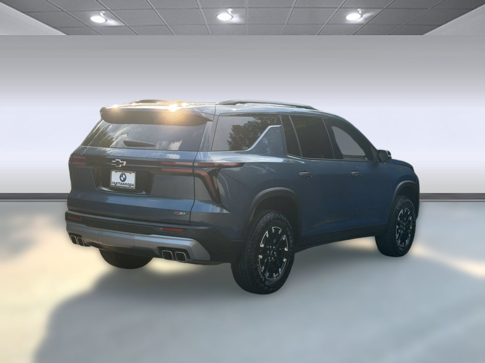 Used 2025 Chevrolet Traverse Z71 w/ Driver Confidence Package AWD/4WD image 9