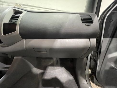 Used 2005 Toyota Tacoma 4x4 Double Cab image 29