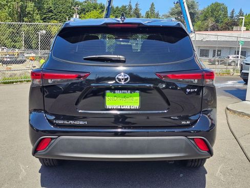 New 2026 Toyota Highlander XLE AWD/4WD image 6