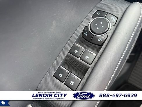 Certified 2025 Ford Mustang Mach-E Select w/ Comfort Package Lite AWD/4WD image 18