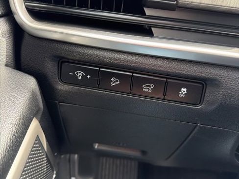 Certified 2023 Kia Telluride EX w/ EX Captain's Chair Package image 13