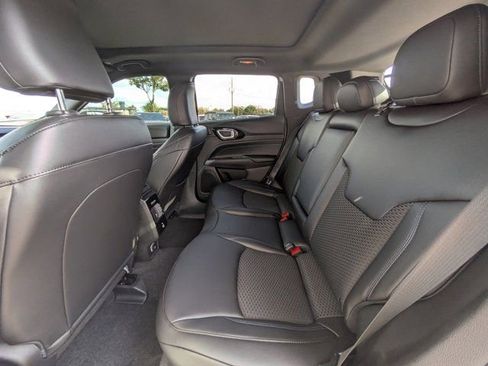 New 2026 Jeep Compass Latitude w/ Sun and Sound Group AWD/4WD image 12