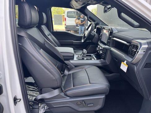 New 2025 Ford F150 Lariat w/ Equipment Group 501A Mid image 11