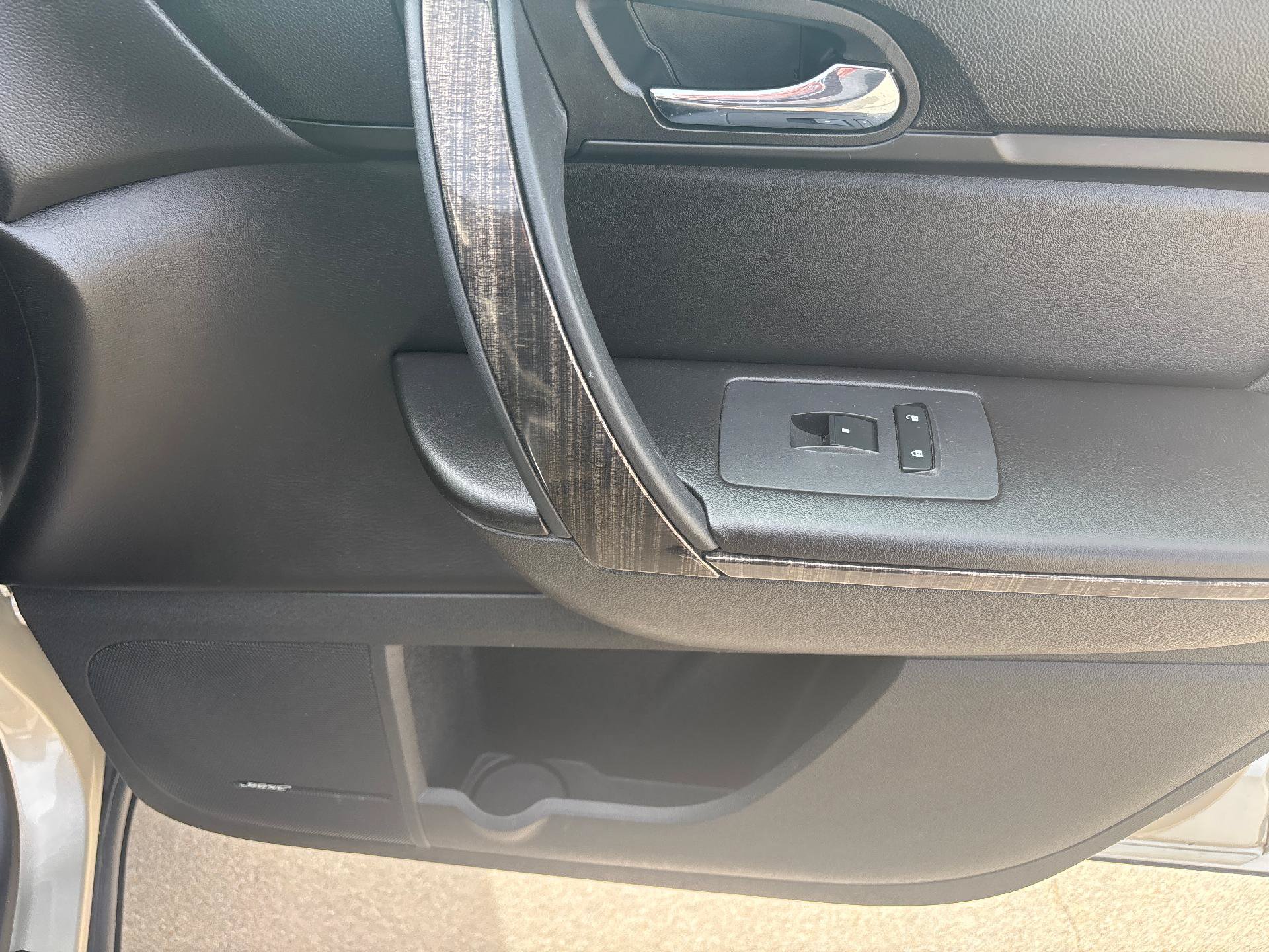 Used 2017 GMC Acadia Limited SLT AWD/4WD image 29