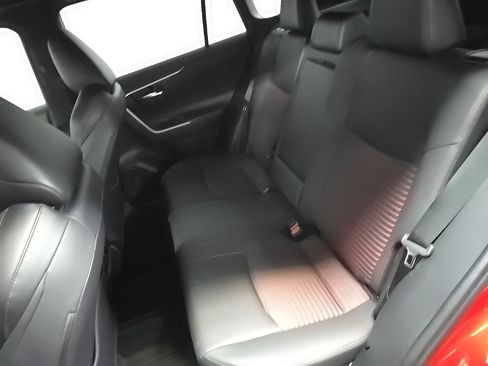 Used 2022 Toyota RAV4 XSE w/ Weather Package AWD/4WD image 31