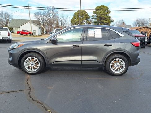 Used 2020 Ford Escape SE image 27