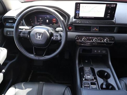 Certified 2026 Honda Passport RTL image 24