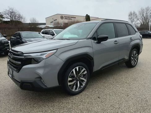 New 2026 Subaru Forester Touring AWD/4WD image 5