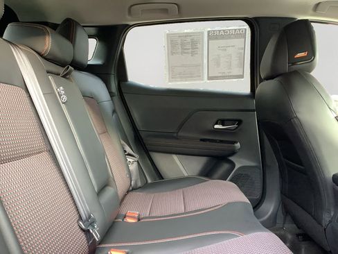 Used 2025 Nissan Kicks SR w/ SR Premium Package image 13