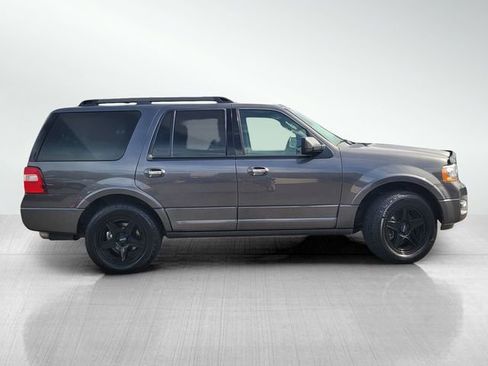 Used 2017 Ford Expedition Limited image 3