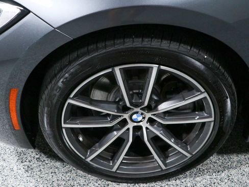 Used 2021 BMW 330i xDrive Sedan w/ Convenience Package AWD/4WD image 11