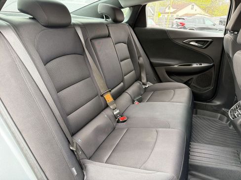 Used 2023 Chevrolet Malibu LT FWD image 23