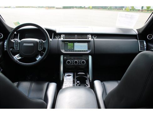 Used 2017 Land Rover Range Rover AWD/4WD image 10