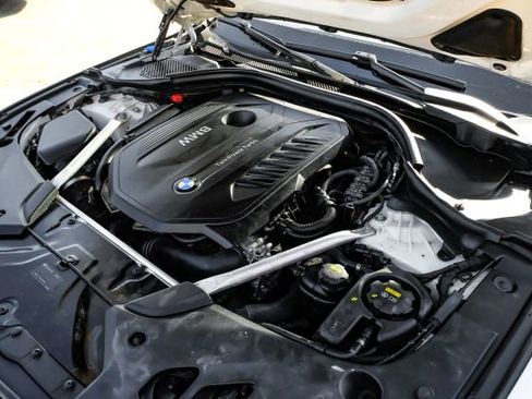 Used 2019 BMW 540i w/ Executive Package image 57