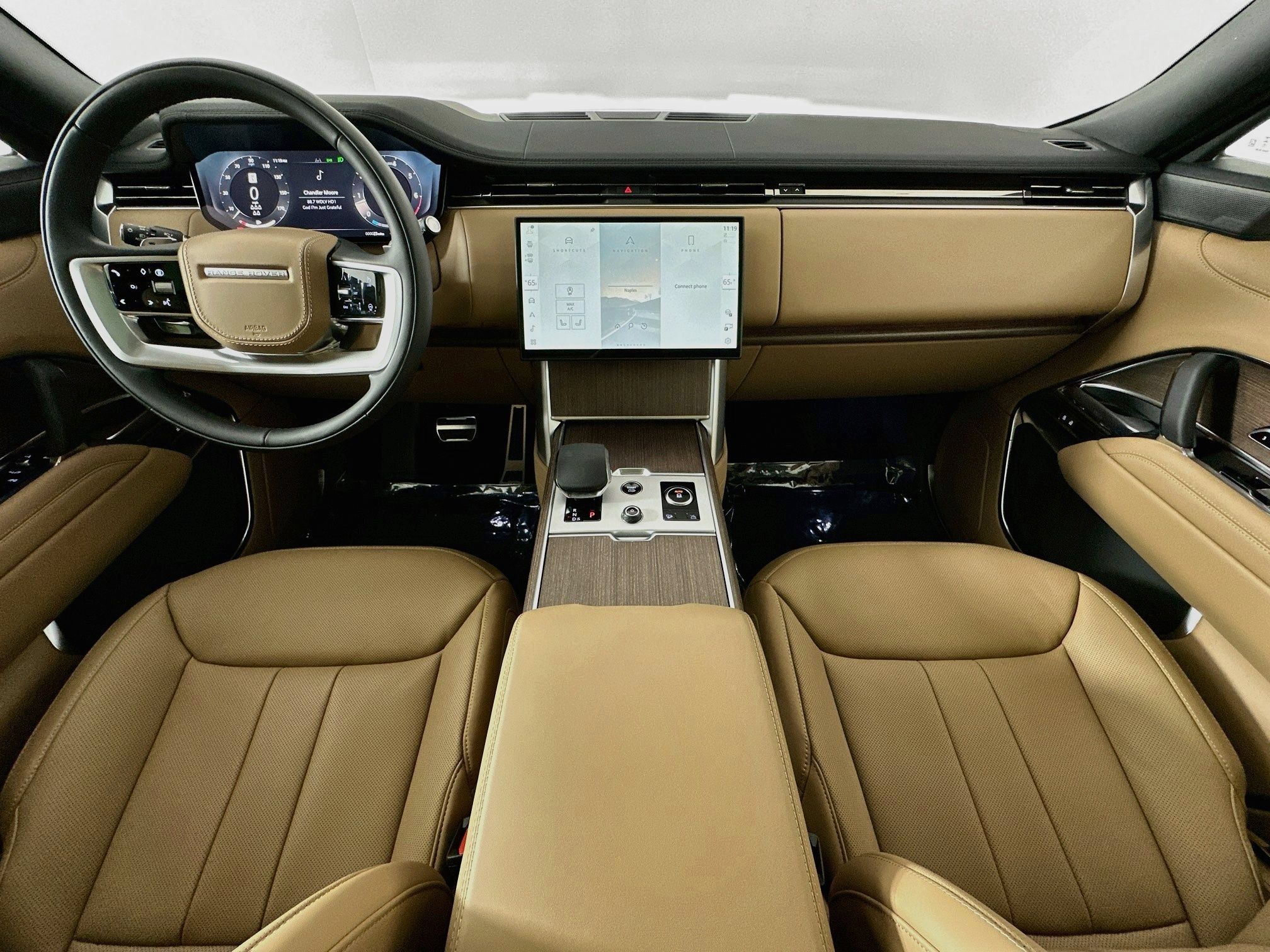 New 2027 Land Rover Range Rover Long Wheelbase SE AWD/4WD image 20