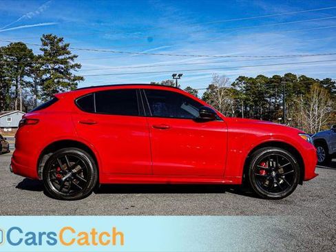 Used 2021 Alfa Romeo Stelvio Ti w/ Nero Edizione image 9