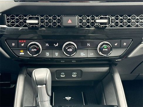 Certified 2025 Honda Accord Touring image 29