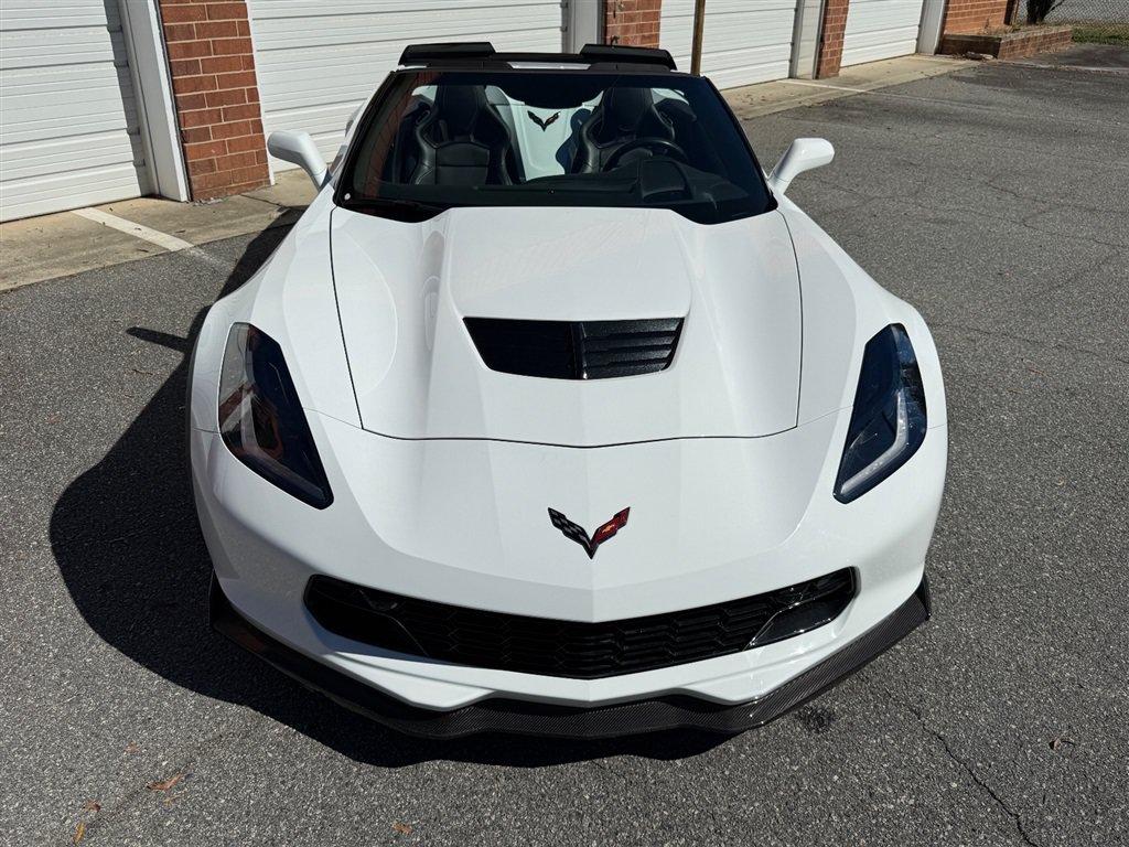 Used 2019 Chevrolet Corvette Z06 RWD image 12