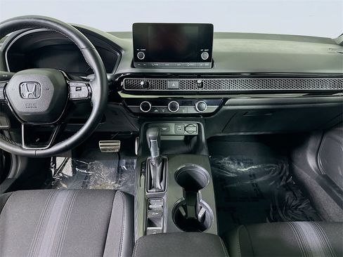 Used 2024 Honda Civic Sport image 17
