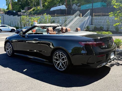 Used 2023 Mercedes-Benz E 450 4MATIC Cabriolet image 21