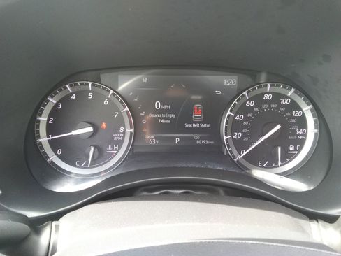 Used 2021 Toyota Highlander Limited AWD/4WD image 19