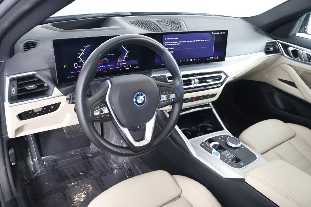 Used 2024 BMW i4 eDrive35 w/ Premium Package RWD image 13