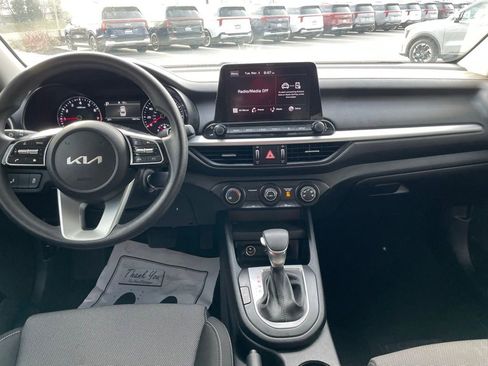 Certified 2024 Kia Forte LXS w/ LXS Technology Package FWD image 22