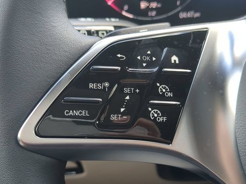 Certified 2026 Mercedes-Benz GLC 300 image 12