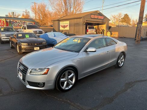 Used 2010 Audi A5 2.0T Premium image 28