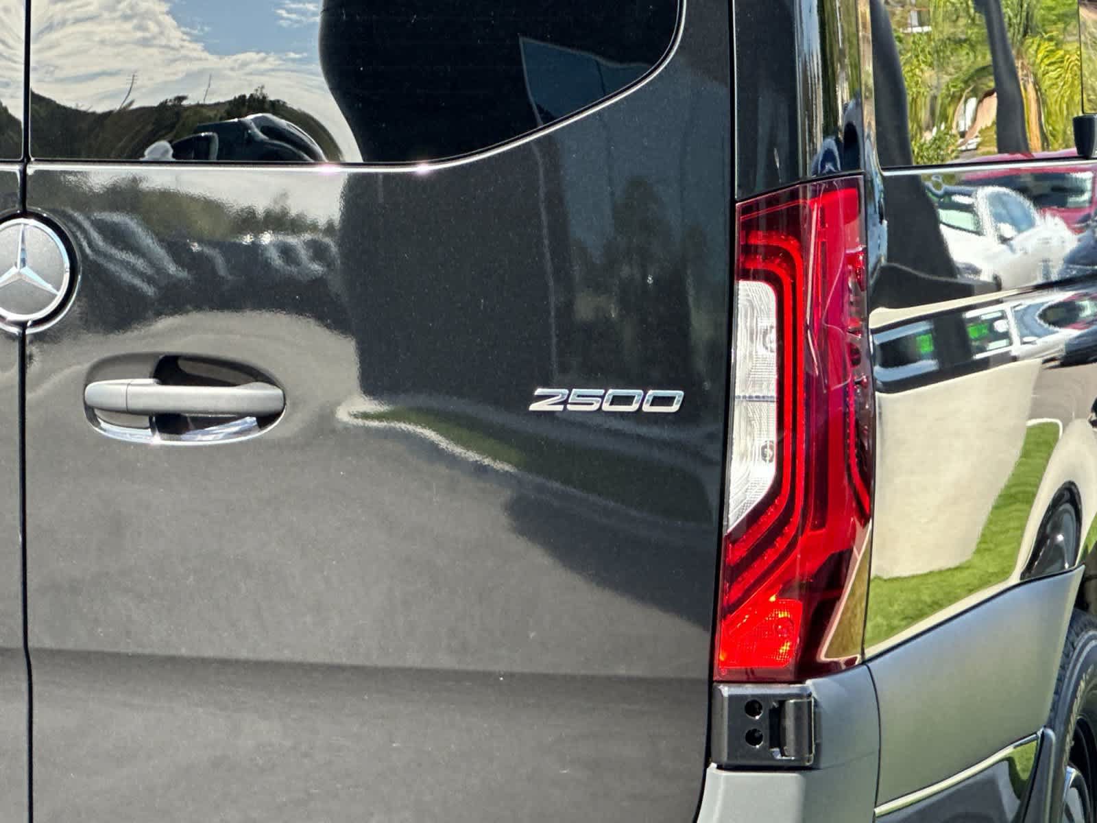 New 2026 Mercedes-Benz Sprinter 2500 image 31
