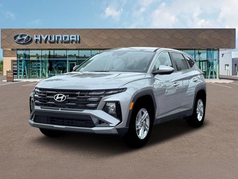 New 2026 Hyundai Tucson SE image 1