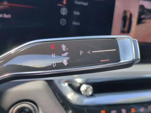 Certified 2024 Cadillac Lyriq Sport image 11