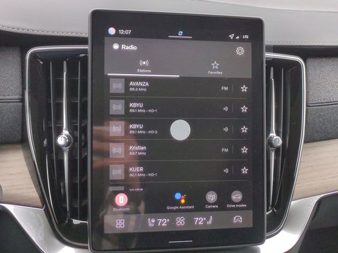 New 2026 Volvo XC90 B5 Plus w/ Protection Package image 13