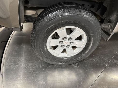 Used 2015 GMC Canyon W/T w/ Convenience Package image 13