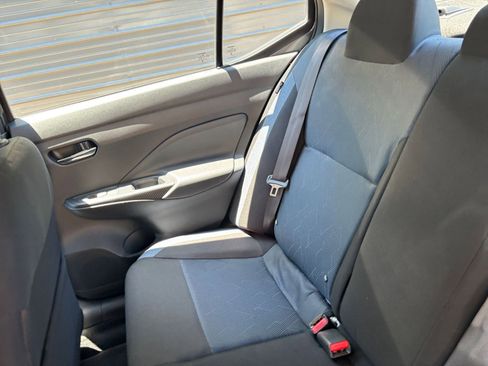 Used 2025 Nissan Versa SV FWD image 34