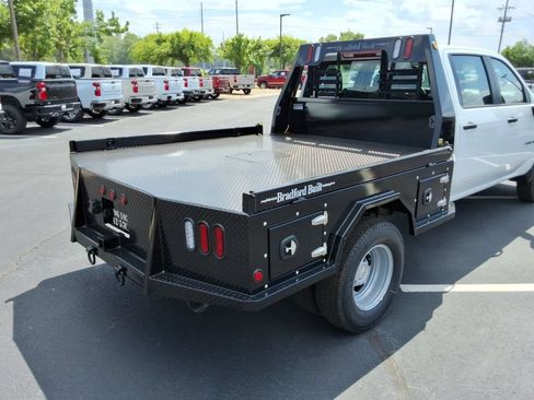 New 2026 Chevrolet Silverado 3500 W/T AWD/4WD image 14