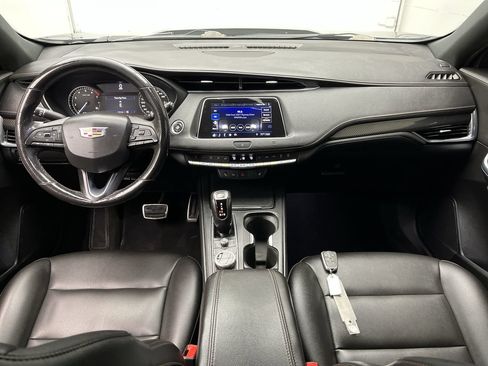 Used 2019 Cadillac XT4 Sport AWD/4WD image 4