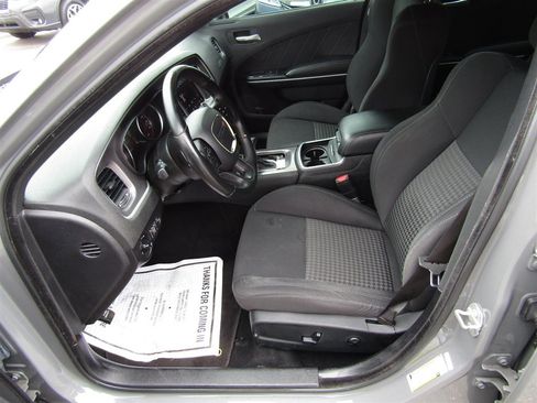 Used 2019 Dodge Charger GT RWD image 14