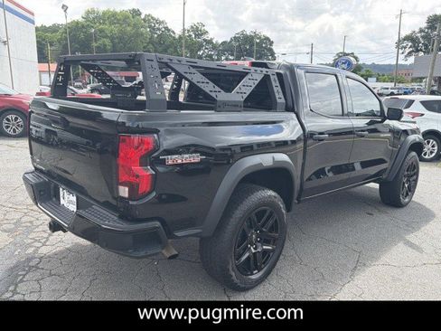 Used 2023 Chevrolet Colorado Trail Boss w/ Technology Package AWD/4WD image 7