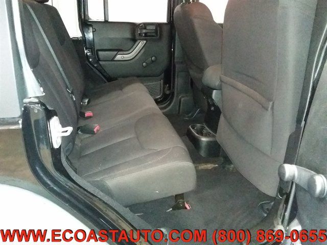 Used 2013 Jeep Wrangler Unlimited Sport w/ Connectivity Group AWD/4WD image 14