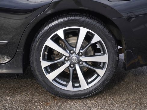 Used 2016 Nissan Altima 2.5 SR image 11