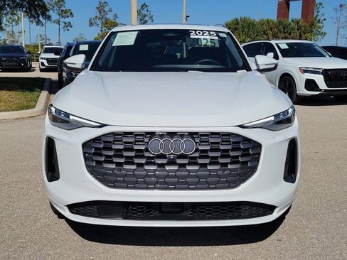 Certified 2025 Audi Q5 Premium Plus w/ Premium Plus image 3