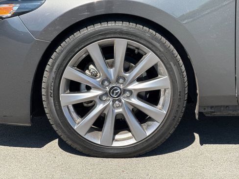 Used 2021 MAZDA MAZDA3 s image 28