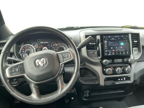Used 2024 RAM 3500 Tradesman w/ Chrome Appearance Group AWD/4WD image 10