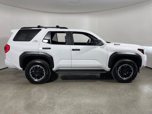 New 2025 Toyota 4Runner TRD Off-Road image 2