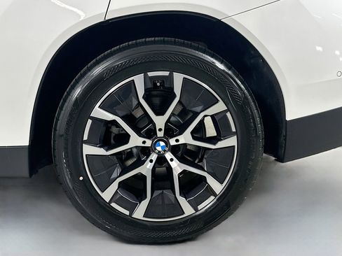 New 2026 BMW X3 xDrive30 w/ Premium Package image 30