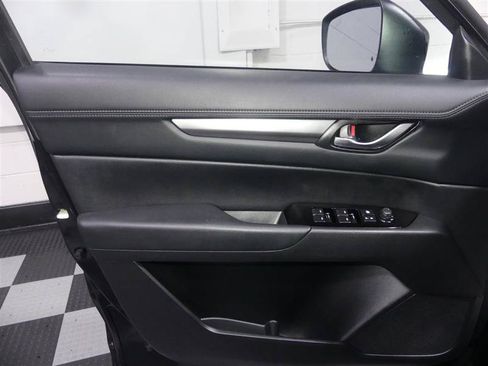 Used 2025 MAZDA CX-5 AWD 2.5 S w/ Select Package image 18