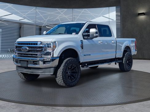 Used 2020 Ford F350 Lariat w/ Lariat Ultimate Package image 2