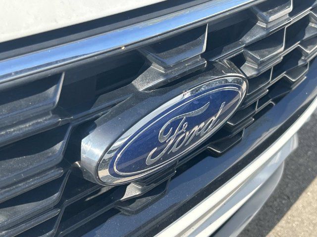 Used 2023 Ford Escape ST-Line w/ Tech Pack #1 AWD/4WD image 4