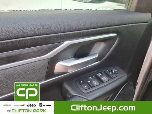 Used 2023 RAM 1500 Big Horn image 12